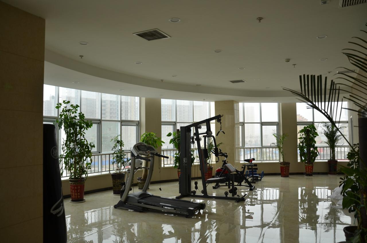 Готель Super 8 Henshui Zhongxin North Avenue Hengshui Екстер'єр фото